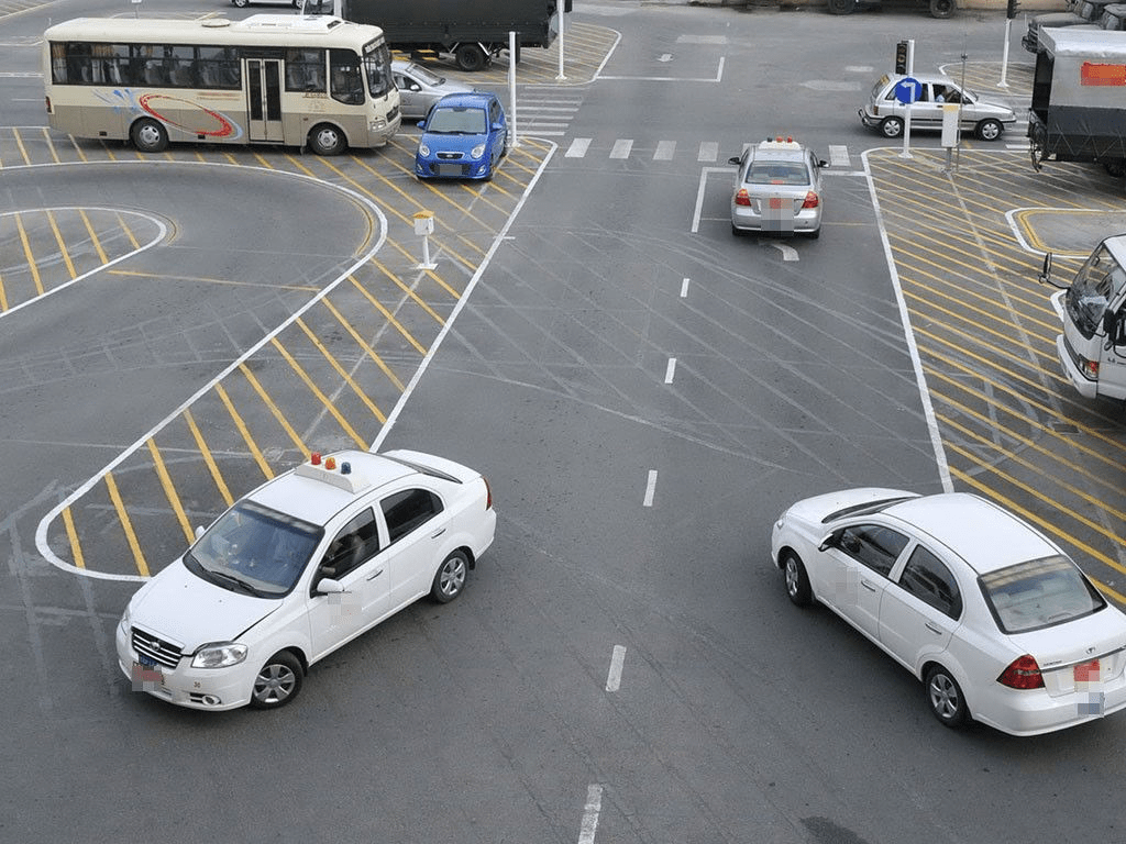 Chọn đơn vị có giáo viên giỏi, trang thiết bị hiện đại