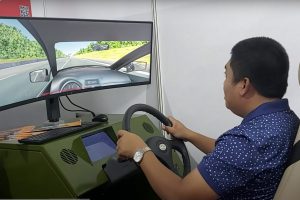 Học viên thi lý thuyết sử dụng cabin điện tử